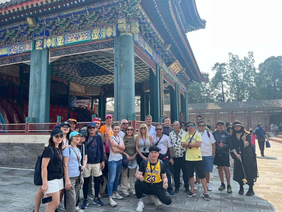 Temple Heaven, Summer Palace, Lama Temple, Hutong Bus Tour - The Summer Palace and Kunming Lake