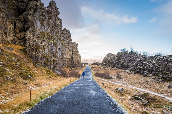 The Golden Circle Guided Bus Tour from Reykjavik - Comfort, Wi-Fi, and what to bring
