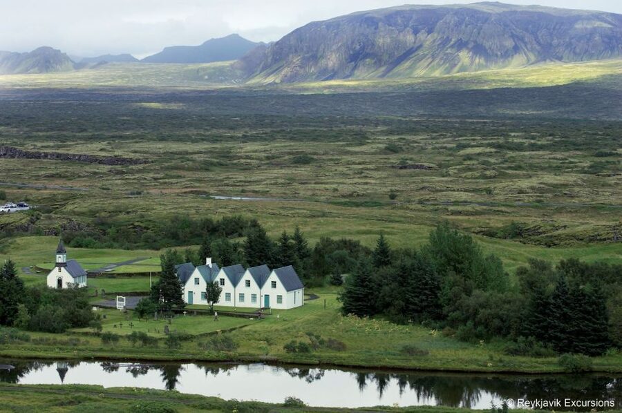 The Golden Circle & Hop On - Hop Off Combo Deal - Four major Iceland sights in one long day