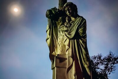 The Haunted Ghost Bus Tour in San Antonio