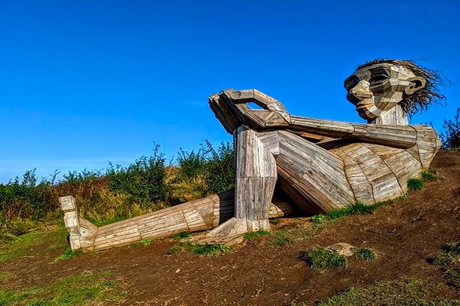 The Six Forgotten Giants Trolls Hunt with Minibus - Sleeping Louis in Rødovre