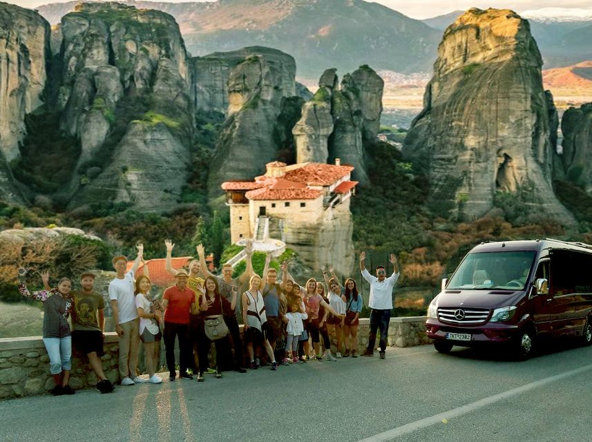 Thessaloniki : Meteora Full-Day Bus Trip with Local Guide - Why Meteora Works as a Thessaloniki Day Trip