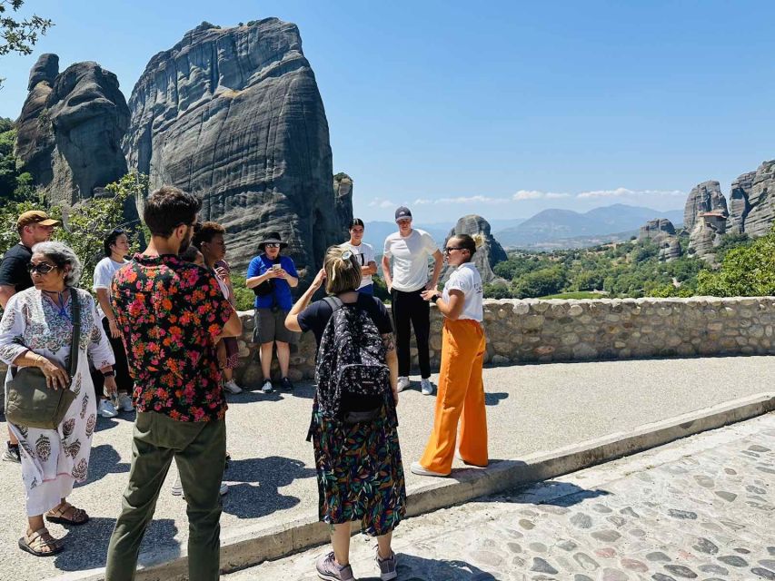 Thessaloniki : Meteora Full-Day Bus Trip with Local Guide - Monastery Clothing and What to Carry