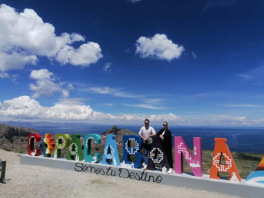 Titicaca Lake: Highlights Tour from La Paz by Bus - A short stop at the Sanctuary of the Virgin of Copacabana