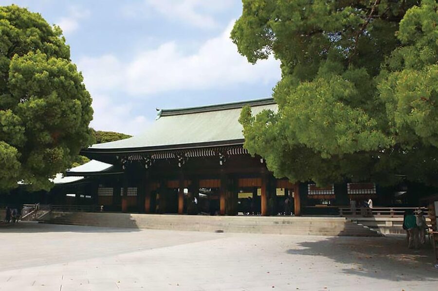 Tokyo: 1 Day Bus Tour with Meiji-Jingu,Odaiba,lunch&Skytree - Asakusa and Senso-ji: old Tokyo in a compact visit