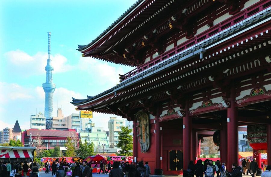 Tokyo: A Half-Day Trip Bus Tour in the Morning - The guide makes the difference