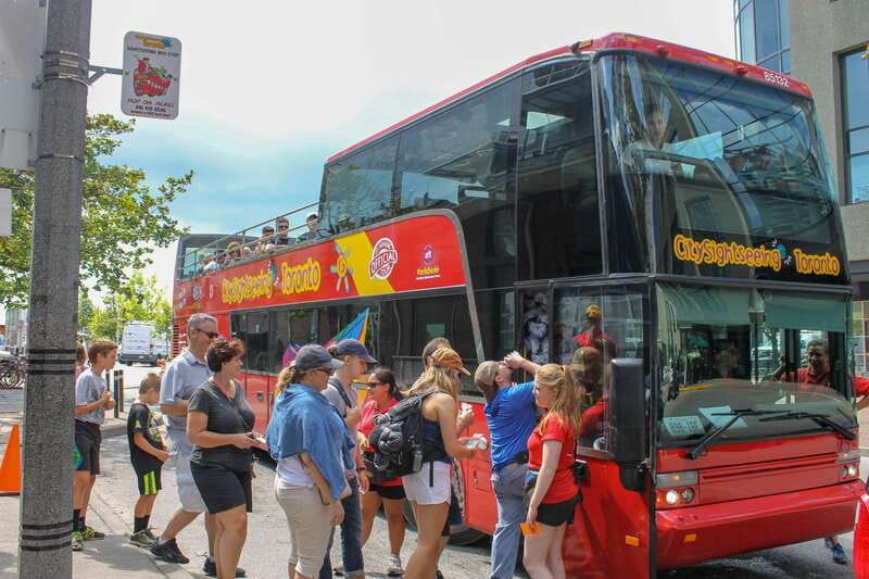 Toronto: City Sightseeing Hop-On Hop-Off Bus Tour - Yorkville and the Royal Ontario Museum