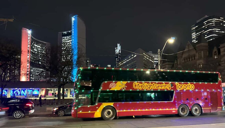 Toronto: Festive Lights Bus Tour - What this Toronto lights tour actually offers