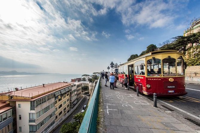Tramvia Napoli: Easy Drop-On Drop-Off Tour to Explore Naples - What the guide and audio options add