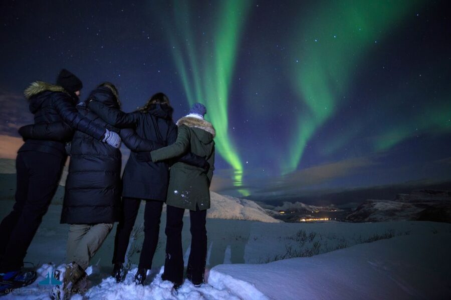 Tromso: Northern Lights Chase with Photo Package Included - What the 6.5-hour evening feels like