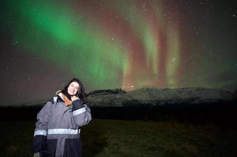 Tromsø: Small-Group Northern Lights Tour by Minibus - Why the guides matter so much