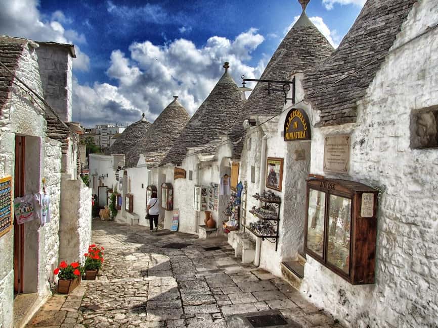 UNESCO Tour: Alberobello and Matera by private bus from Bari - Key points to know before booking
