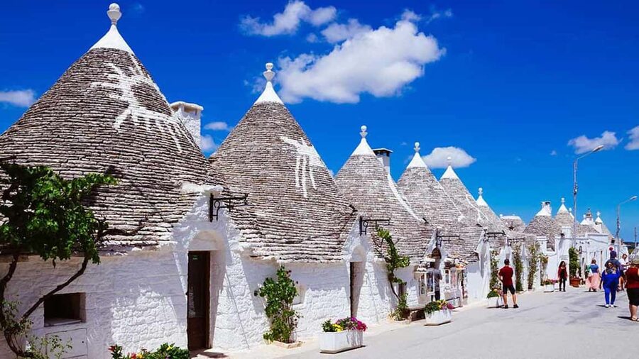 UNESCO Tour: Alberobello and Matera by private bus from Bari - Why this Bari day trip works so well
