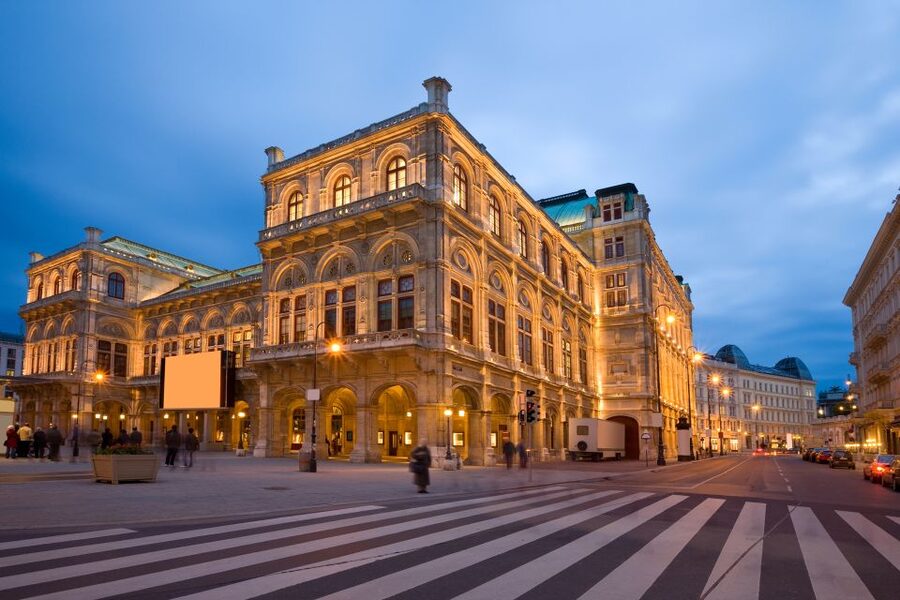 Vienna: Big Bus Hop-On, Hop-Off Tour by Open-Top Bus - Audio commentary, staff, and comfort