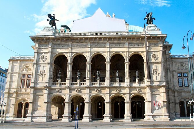 Vienna Hop On Hop Off City Tour - Key points to know before boarding