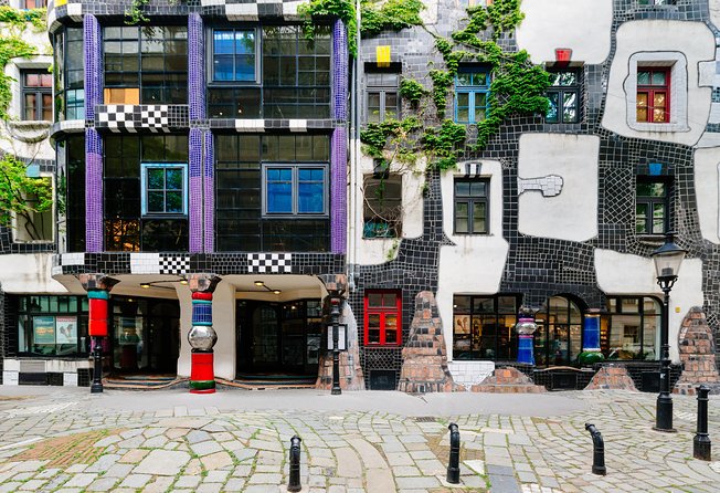 Vienna Hop On Hop Off City Tour - The Prater and Danube route