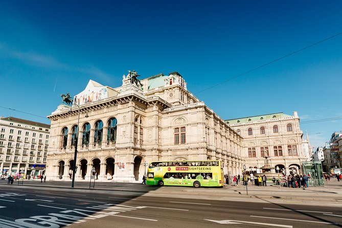 Vienna Hop On Hop Off City Tour - How long you may spend waiting