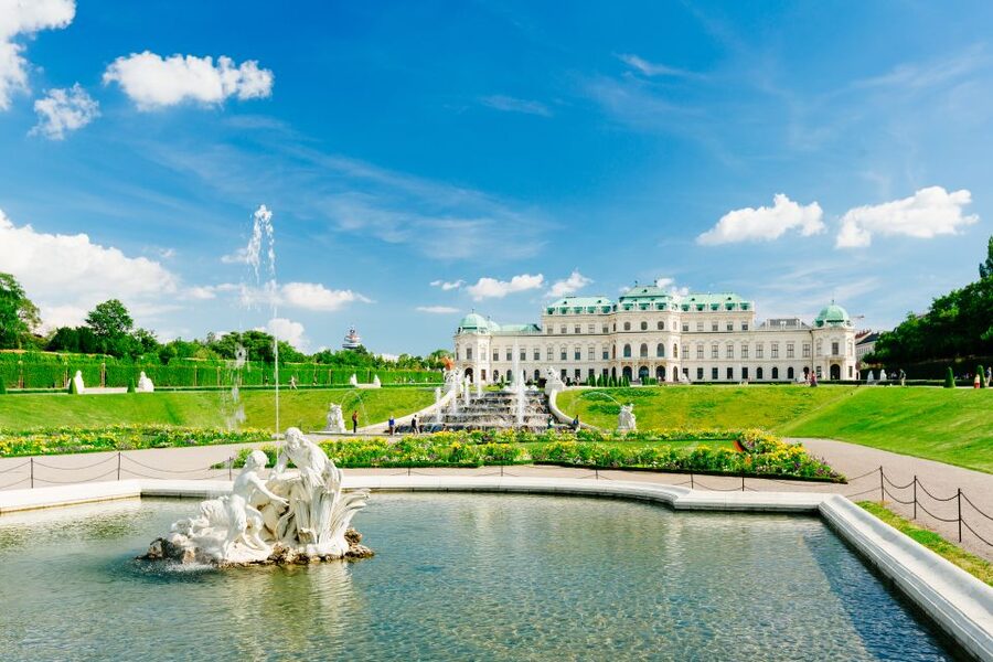 Vienna: Hop-On Hop-Off Sightseeing Bus Tour in 19 Languages - Blue Route: Prater, Hundertwasser, and the Danube