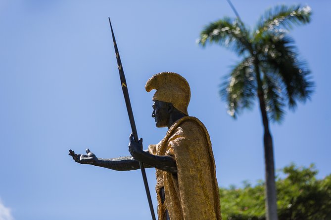 Waikiki Trolley Hop-On Hop-Off Tour of Honolulu - Who should book the Waikiki Trolley?
