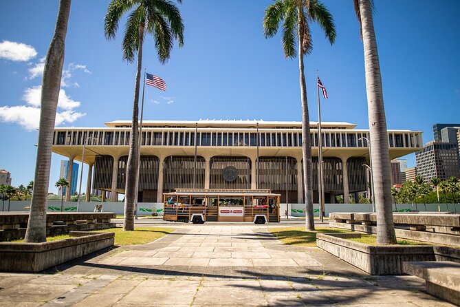 Waikiki Trolley Red Line Heroes & Legends Hop-on Hop-off Tour - Why the Red Line is useful on your first Honolulu day