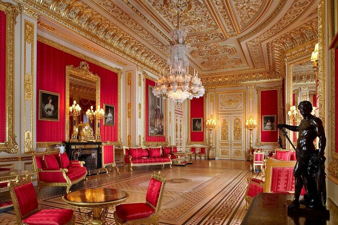 Windsor Castle Half Day Trip from London by Luxury Coach - Arriving at Windsor Castle around 10:50am
