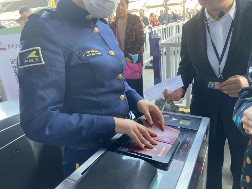 Xian: Terracotta Army Ticket & Guided Bus Tour with Options - Practical details that can prevent trouble
