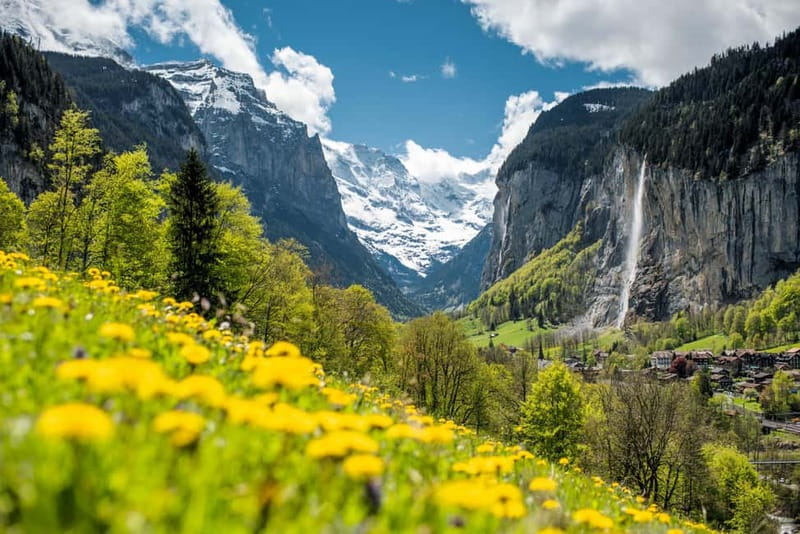 Zurich: Day Trip to Grindelwald, Interlaken & Lauterbrunnen - What the day feels like on the road