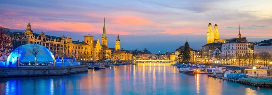 Zurich: Open Top Bus Sightseeing Tour with Optional Cruise - The Lake Zurich photo stop