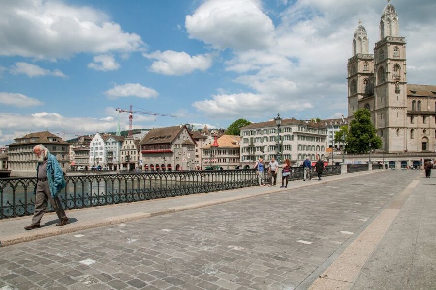 Zurich: Sightseeing Bus Tour with Optional FIFA Museum - Adding the FIFA Museum after the bus tour